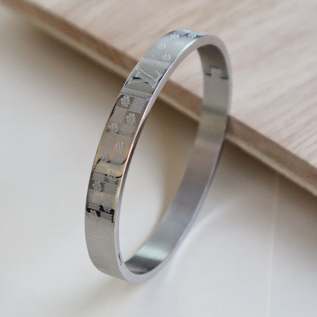 Classic Silver Finish Stainless Steel Men’s Bracelet