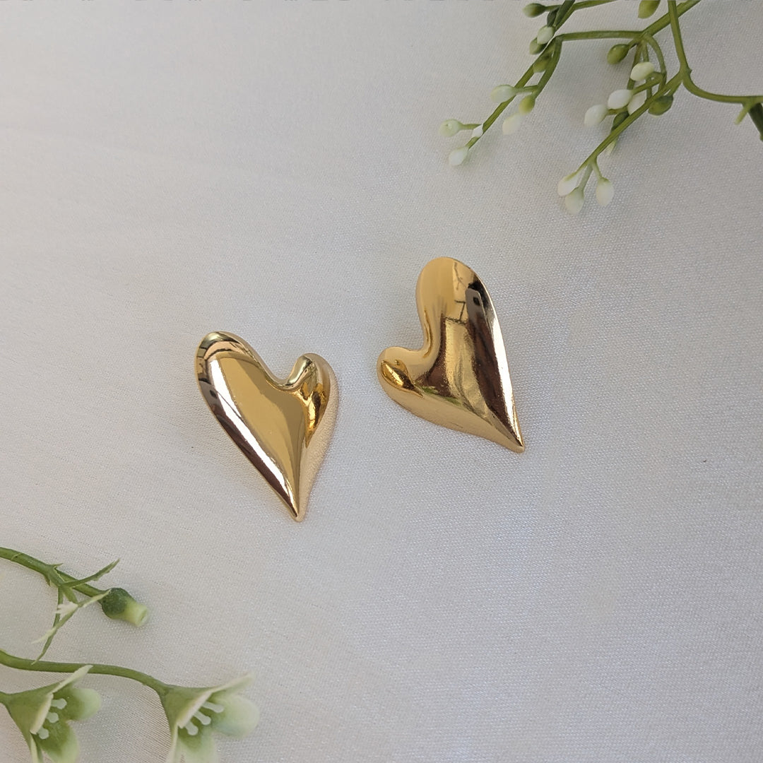 Contemporary Love Heart Gold Tone Stud Earrings For Girls & Women (Anti Tarnish)
