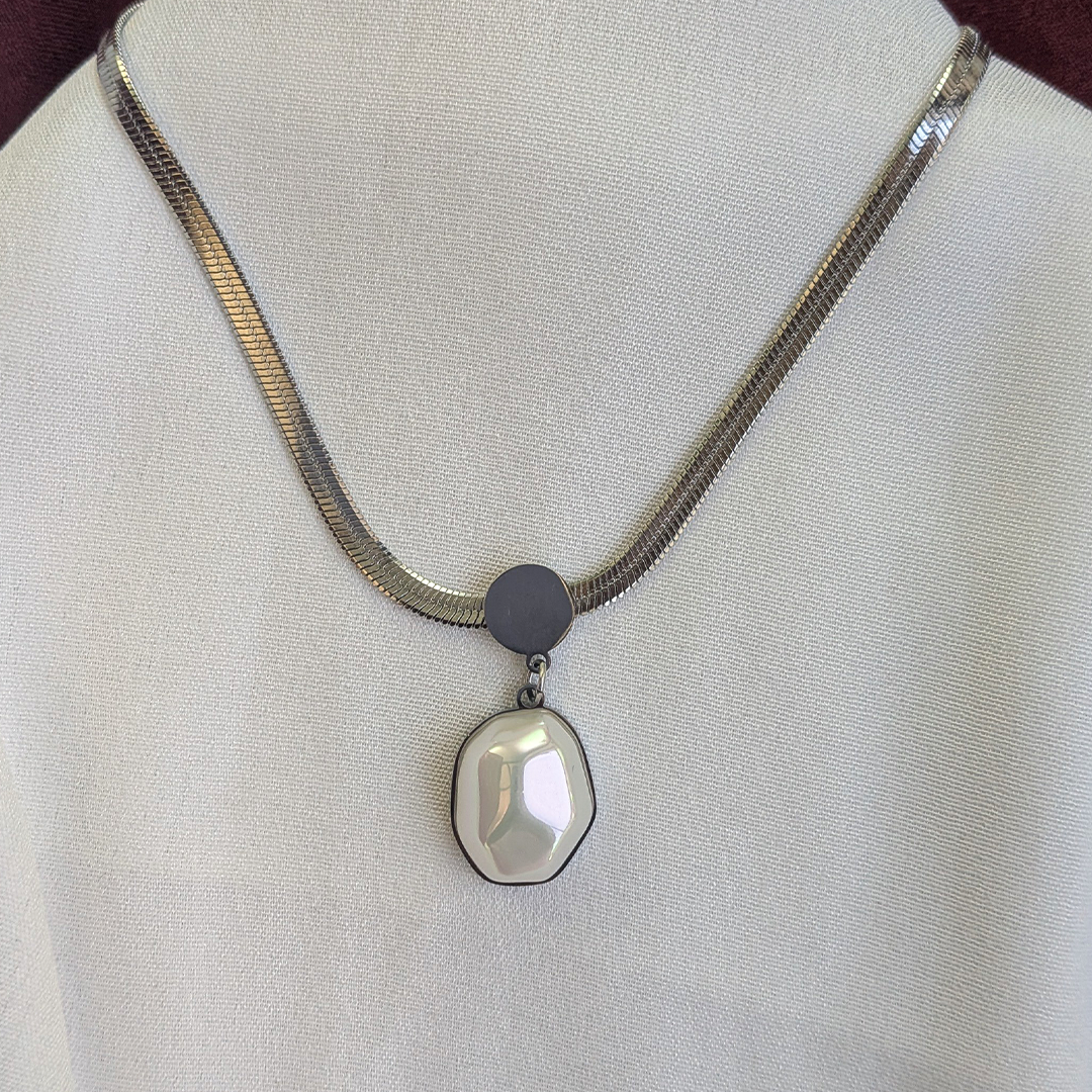 Silver Plated Irregular Pearl Pendant For Girls & Women