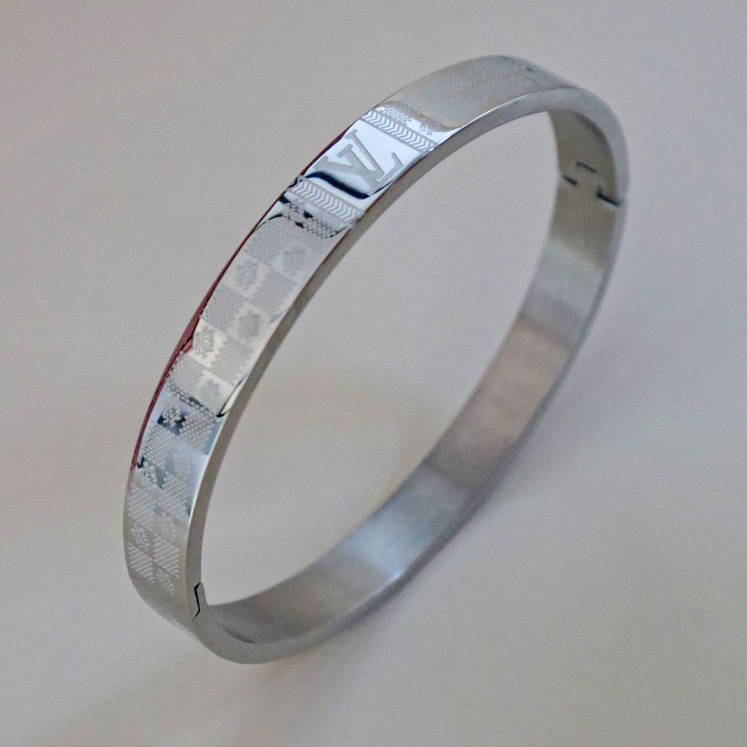 Classic Silver Finish Stainless Steel Men’s Bracelet