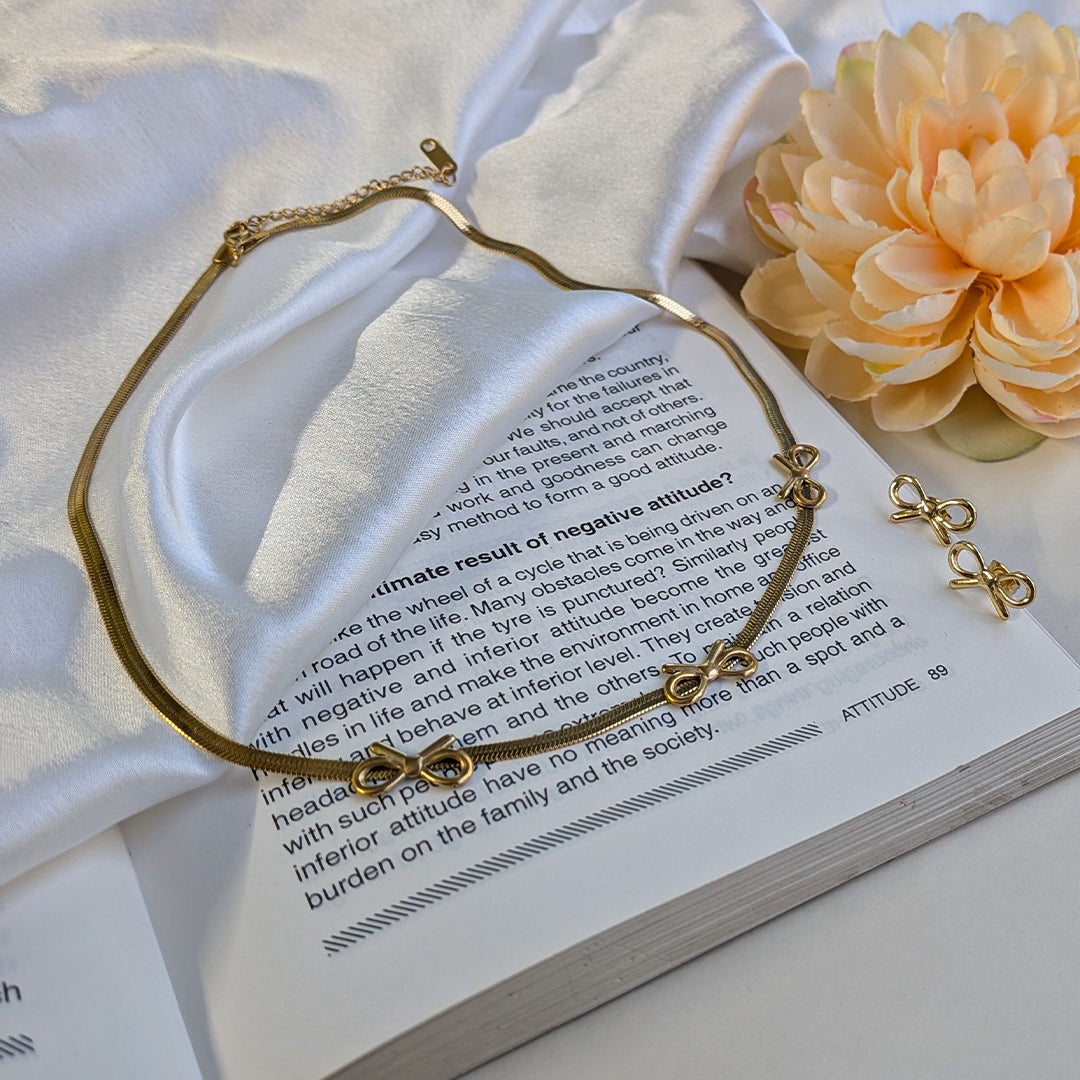 Gold Finish Bow Charm Necklace With Earnings For Girls & Women