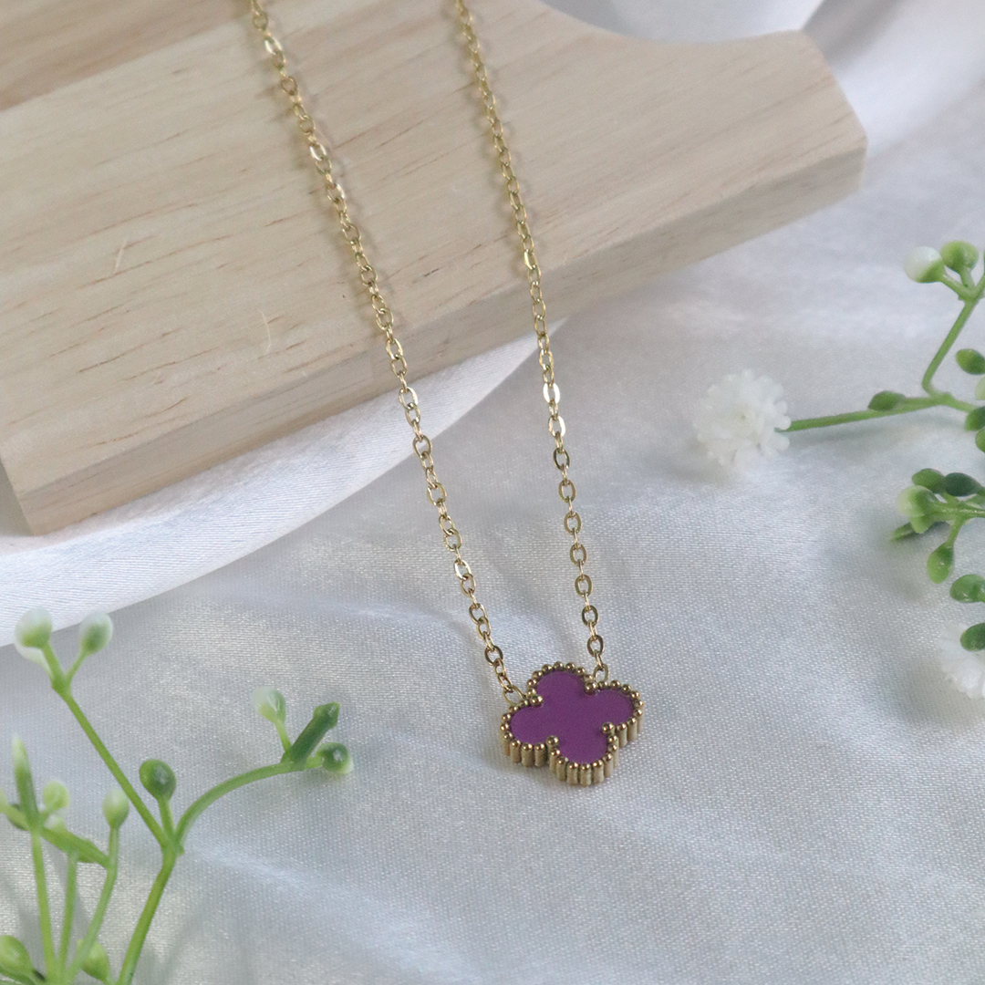 Enamel Clover Pendant Necklace (Anti Tarnish)