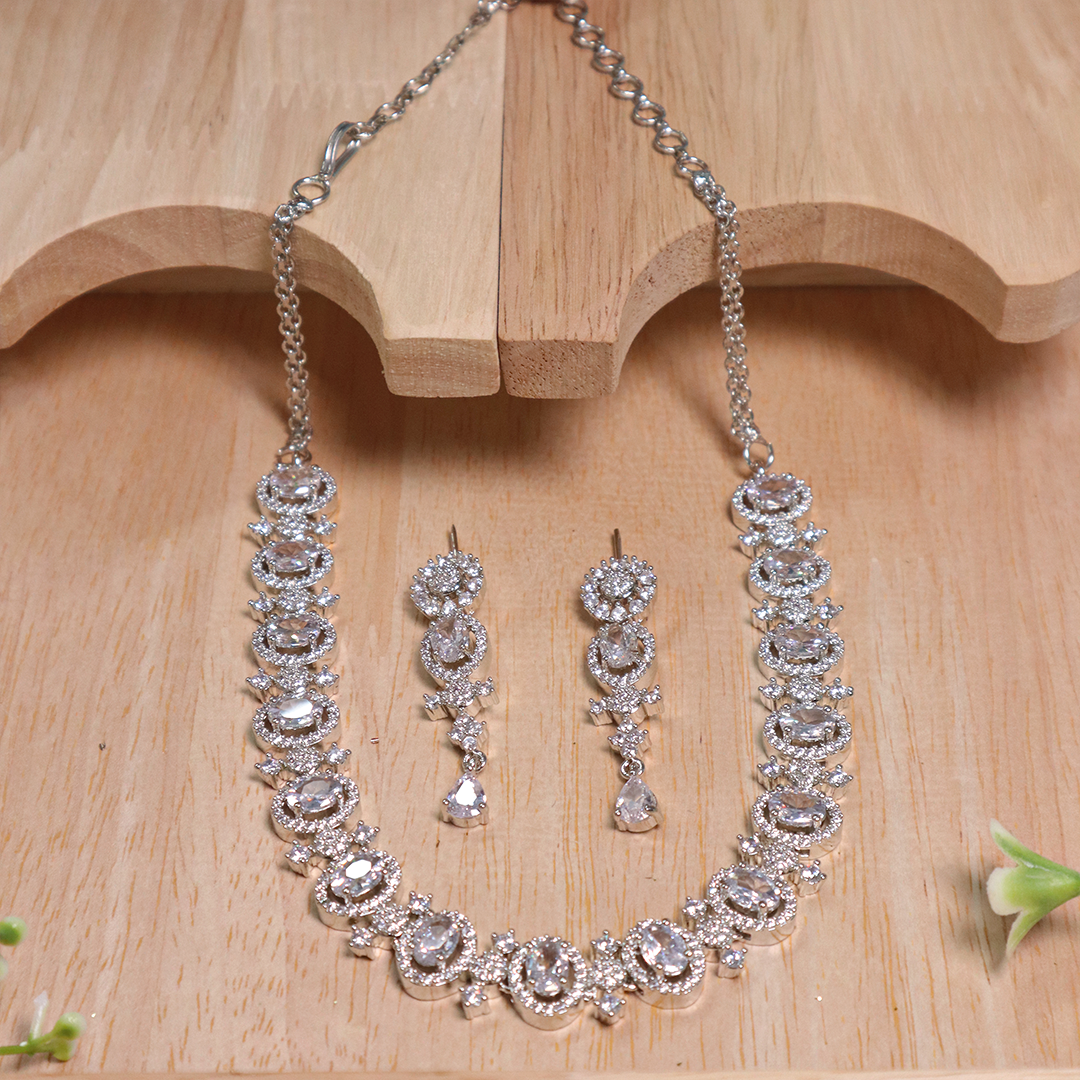 Oval Glimmer Luxe American Diamond Necklace With Earrings