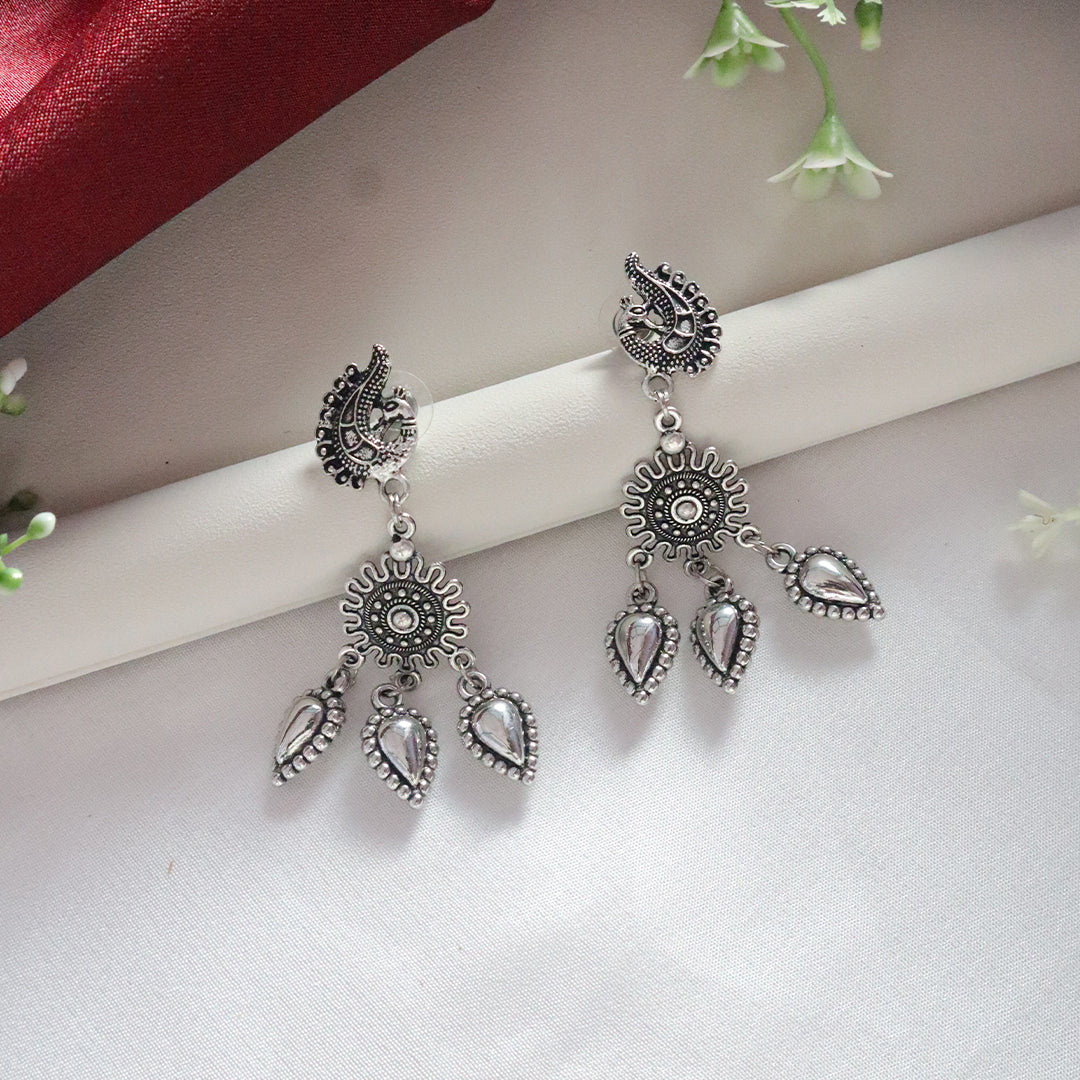 Bohemian Silver-Tone Necklace With Yellow And Green Beads and Earrings Set