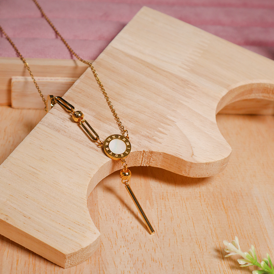 18K Gold Plated Parisian Circle Drop Pendant Necklace (Anti Tarnish)