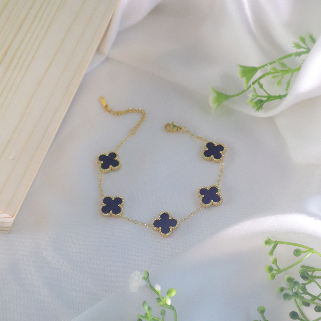 18K Gold Plated Enamel Clover Delight Bracelet (Anti Tarnish)