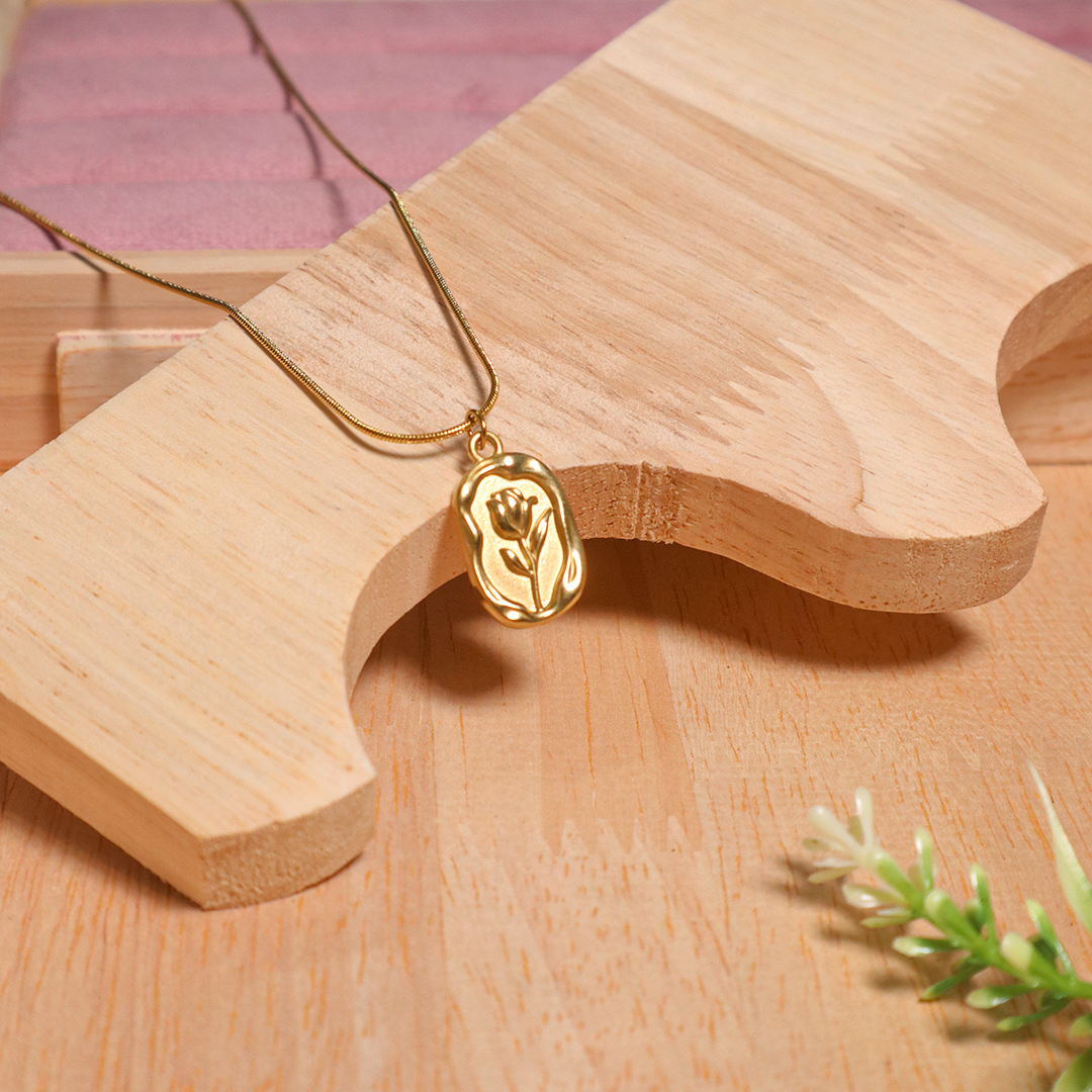 18K Gold Plated Square Rose Pendant With Chain (Anti Tarnish)