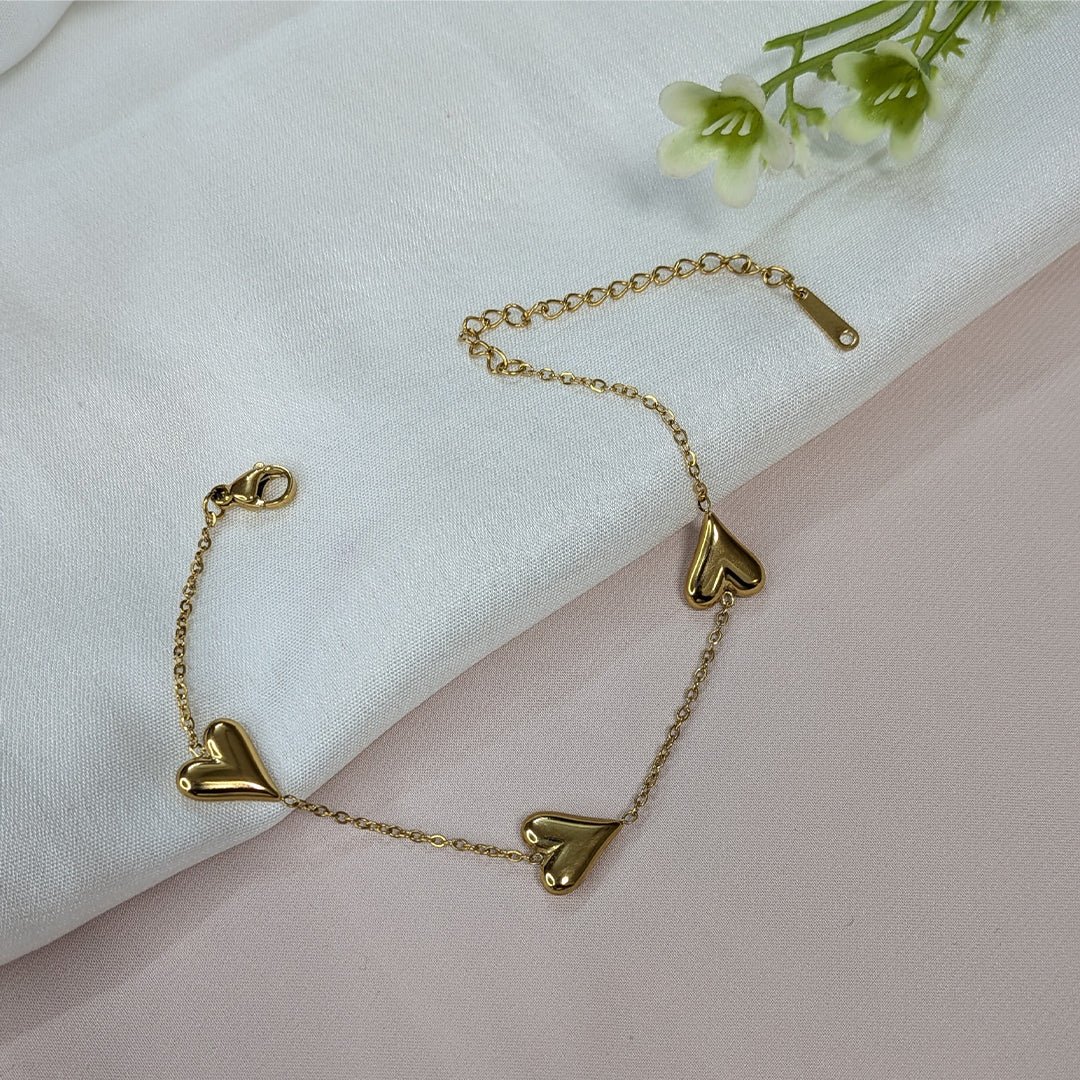 Gold Finish Twinkle Heart Link Bracelet For Girls & Women (Anti-Tarnish)