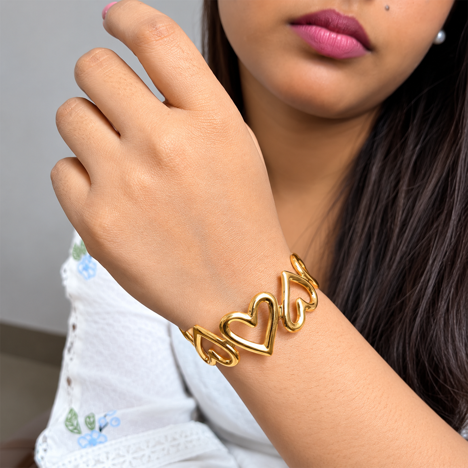 Gold Tone Alloy Heart Cuff Bracelet for Women & Girls