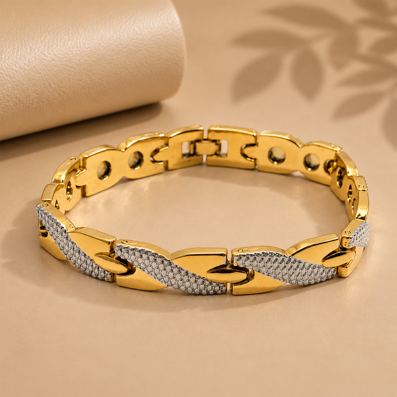 Striking Interwoven Link Design Stainless Steel Bracelet For Men