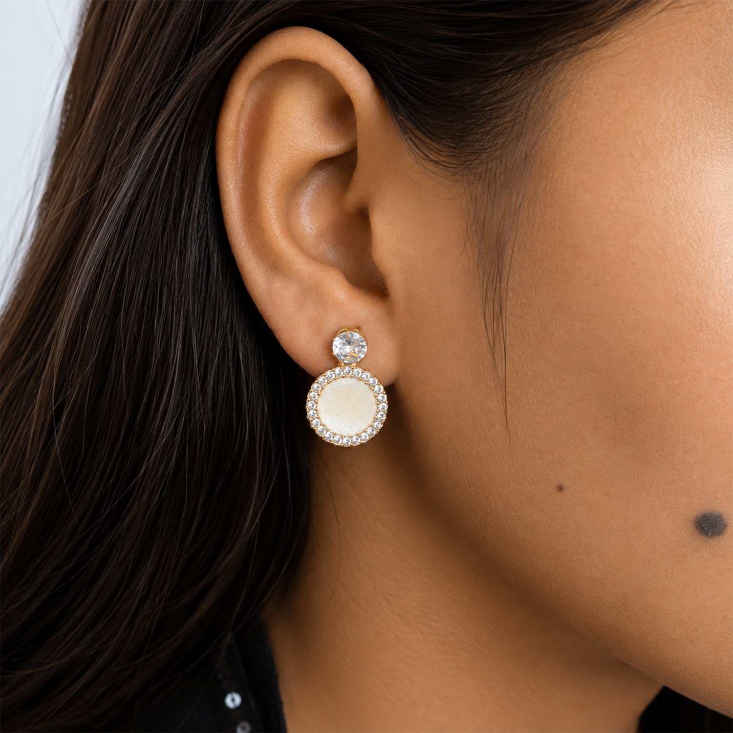 Elegant Round-Shaped Crystal Drop Korean Earrings for Women