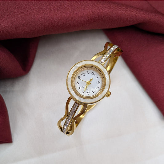 Elegant Analog AD Studded Wavy Crystal Lines Design Band Bracelet Watch For Girls & Women
