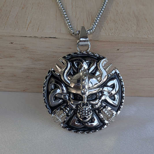 Skull Pirate Emblem Pendant For Men