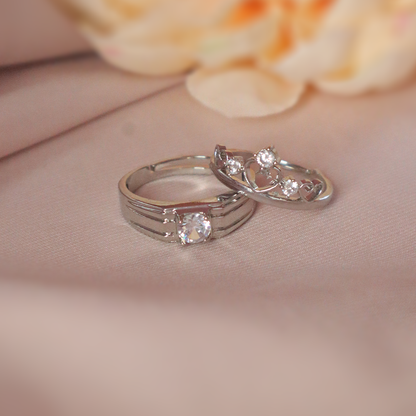 Romantic Vintage-Style Solitaire Couple Rings