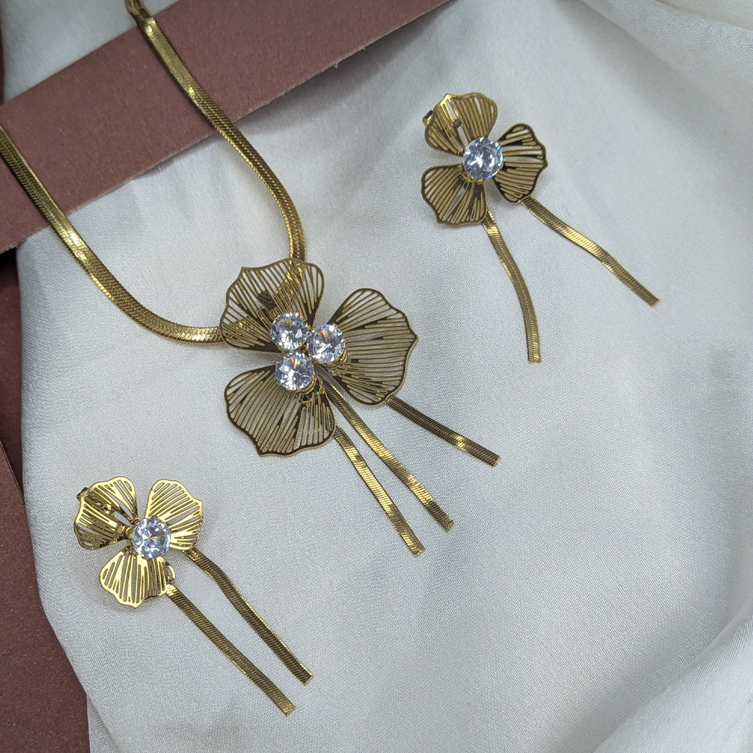 Gold Plated Crystal Flower Design Pandent & Earring Set for Women