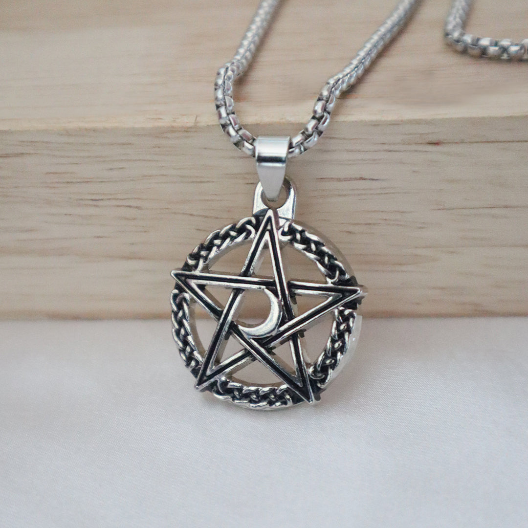 Mystic Star Men’s Pendant