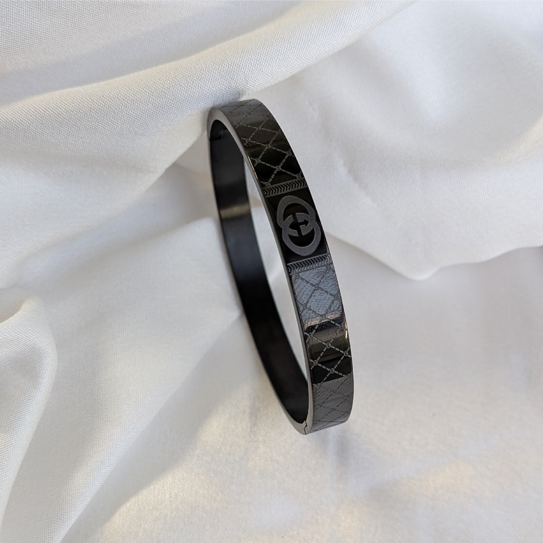 Luxury Gucci Brand Inspired Designer Geometric Engraved Stainless Steel Bracelet For Men