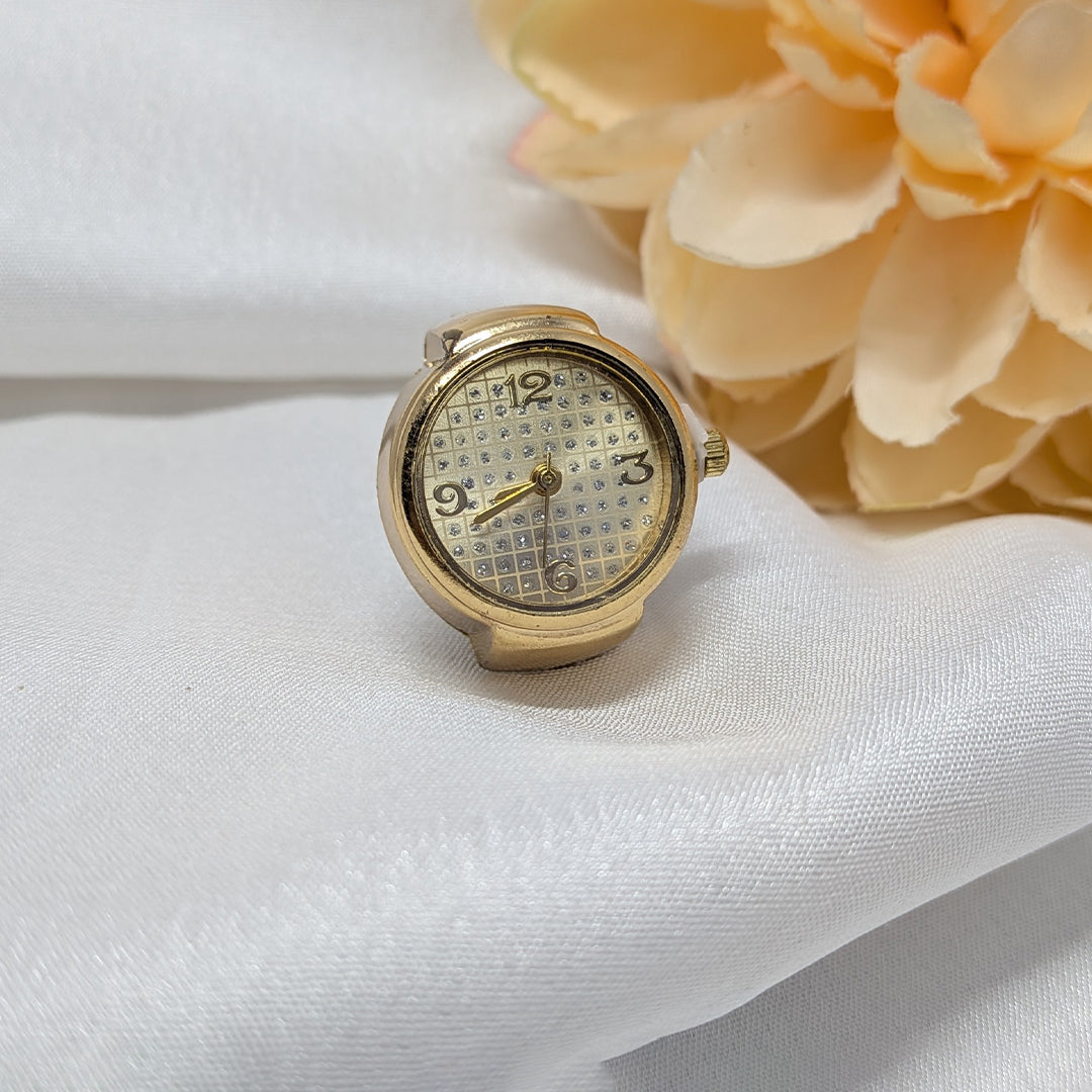 Anti Tarnish Round Stylish Dial Finger Watch for Men & Women