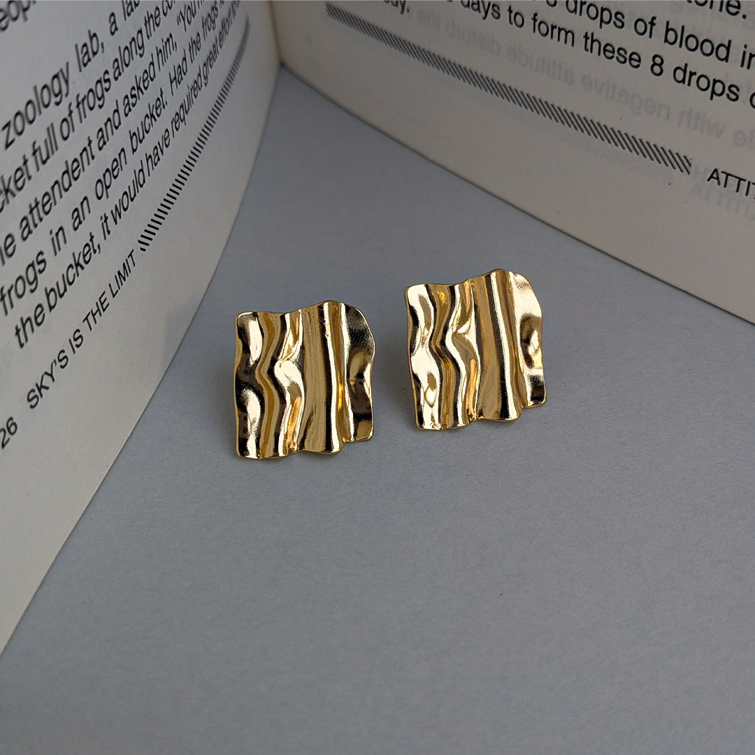 Gold Plated Abstract Wavy Gold Stud Earrings For Girls & Women (Anti Tarnish)