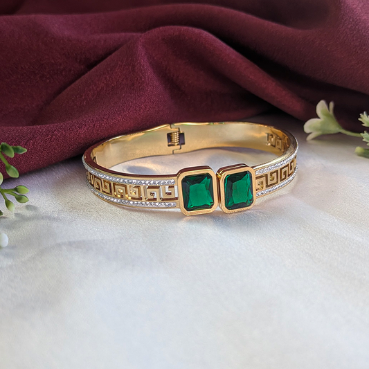 18K Gold Plated Emerald Elegance Bracelet (Anti Tarnish)