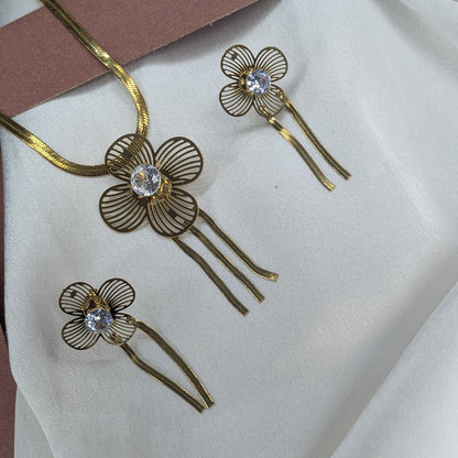 Gold Plated Four Leaf Floral Crystal pendant & Earring Set for Women