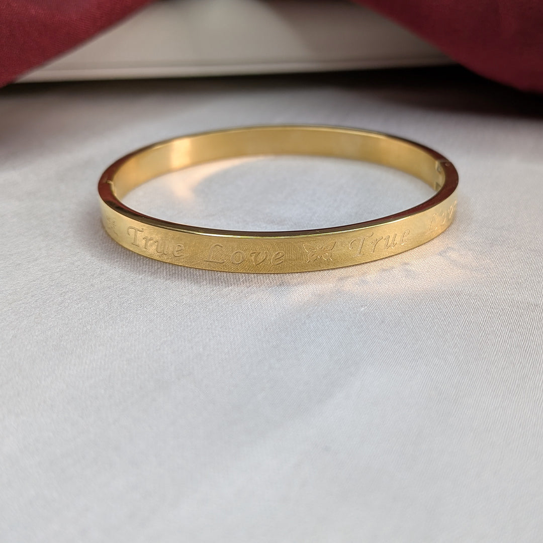 18K Gold Finish True Love Bracelet (Anti Tarnish) For Girls & Women