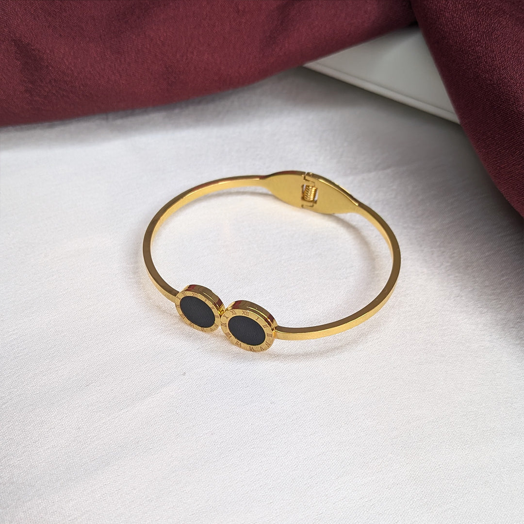 18K Gold Finish Stylish Black Stone Bracelet for Girls & Women