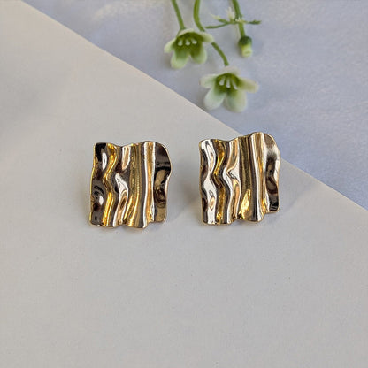 Gold Plated Abstract Wavy Gold Stud Earrings For Girls & Women (Anti Tarnish)