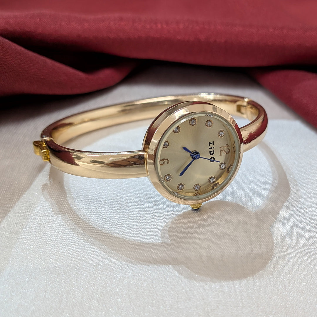 Classic Circular Analog AD Studded Plain Band Bracelet Watch For Girls & Women