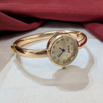 Classic Circular Analog AD Studded Plain Band Bracelet Watch For Girls & Women