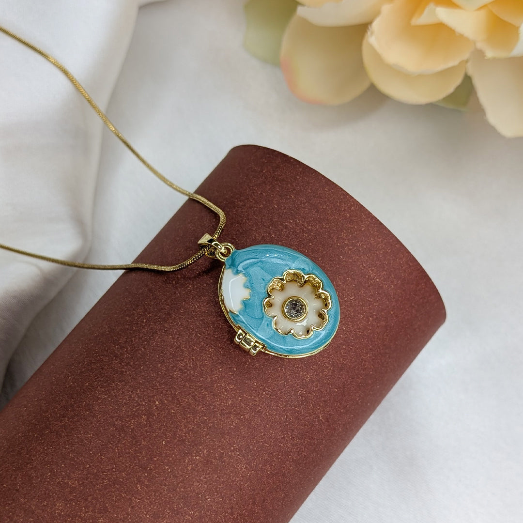 Openable Charming Floral Enamel Oval Locket with Crystal Accent For Girls & Women