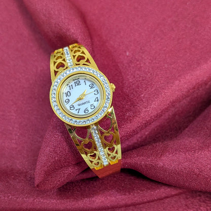 Classic Analog AD Studded Heart Design Band Bracelet Watch For Girls & Women