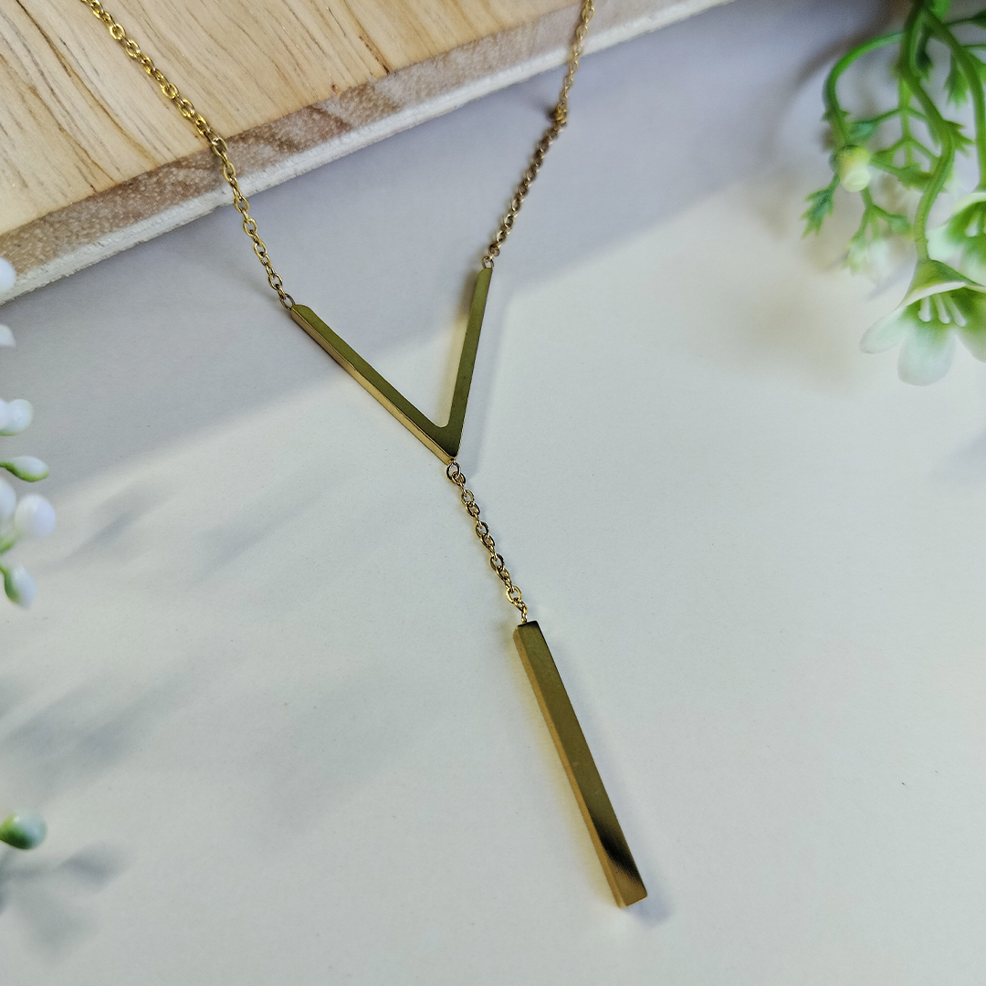 18K Gold Plated V-Edge Elegance Pendant (Anti Tarnish)