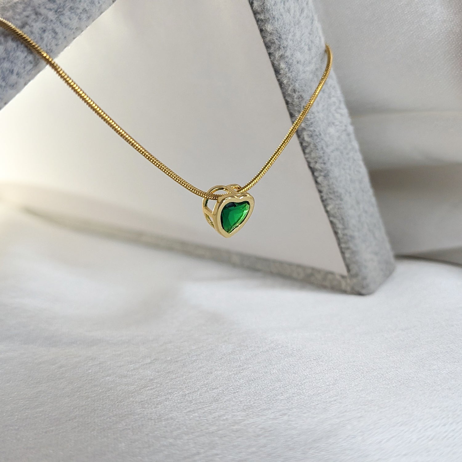 Minimal Heart Shape Crystal Pendant Necklace for Women & Girls
