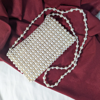 Chic Pearl-Embellished Clutch Bag for Women
