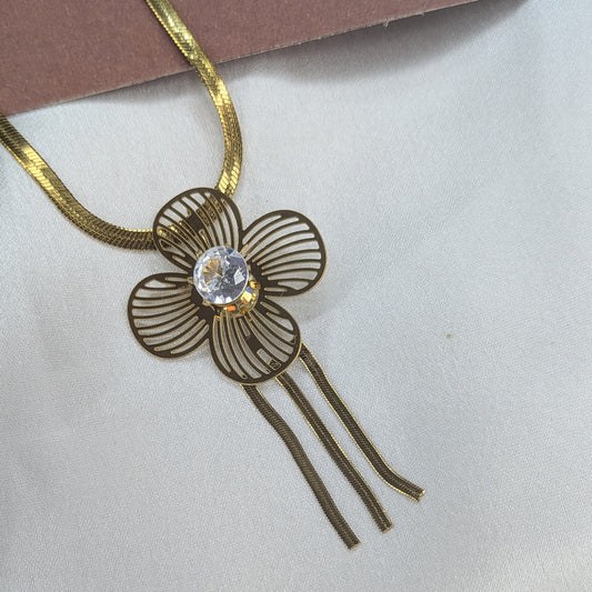 Gold Plated Four Leaf Floral Crystal pendant & Earring Set for Women