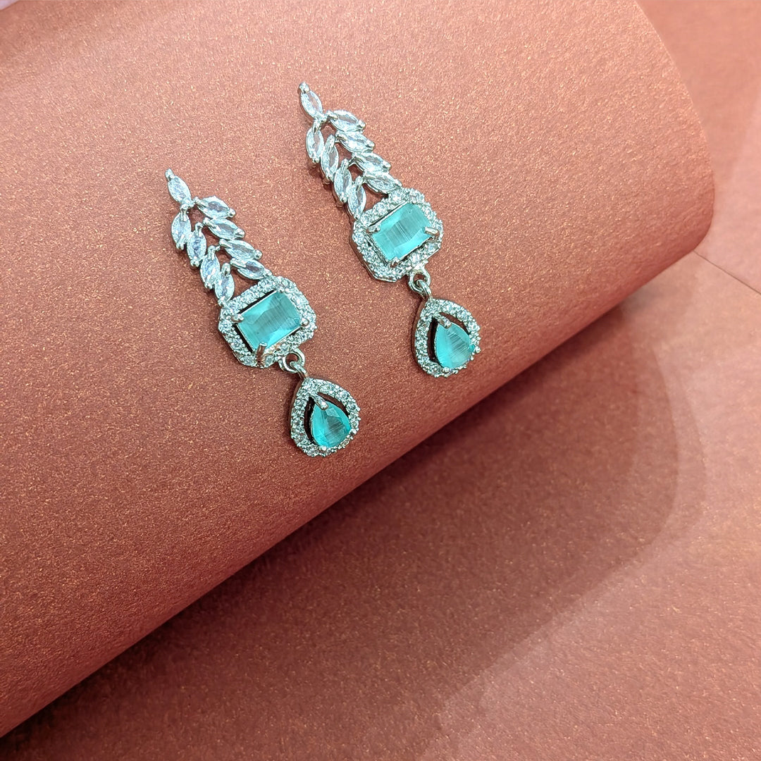 AD Luxe Square & Teardrop Gemstone Necklace With Matching Earrings For Women