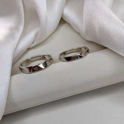 Romantic Sun and Moon Couple Rings