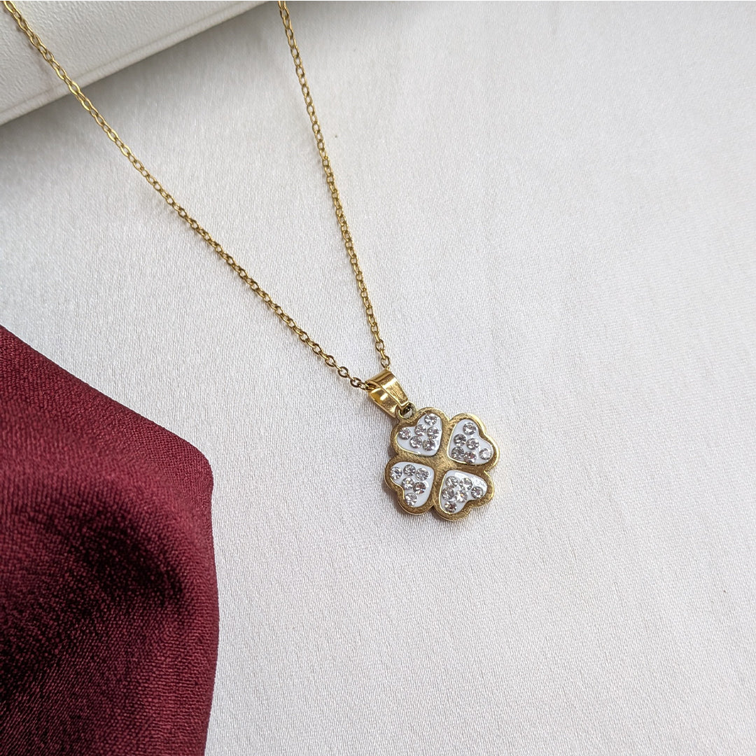 18k Gold Finish Clover Pendant With Crystal Hearts For Girls & Women