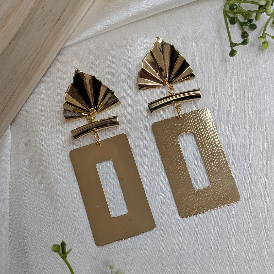 Fan Pattern Statement Long Drop Earrings For Girls & Women