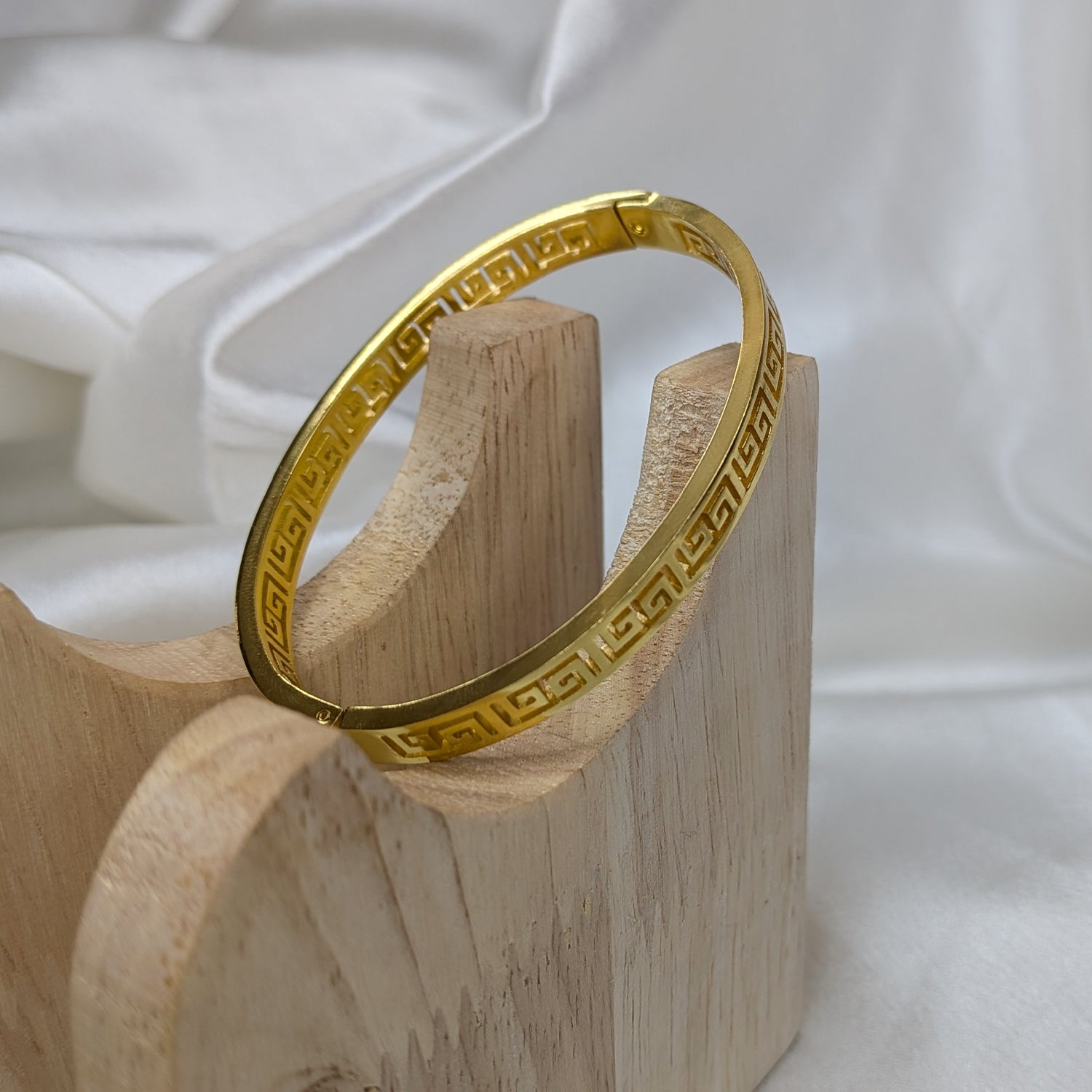 18k Gold Plated Greek Key Meander Design Bracelet for Women & Men