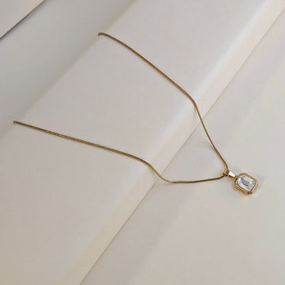 18K Gold Plated Classic Zircon Pendant Necklace (Anti Tarnish)