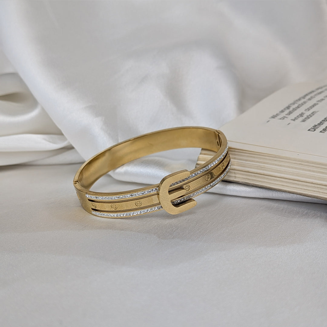 Gold Finish Buckle Design Bracelet For Girls & Women