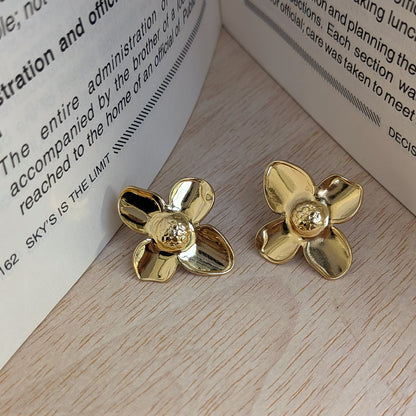 Trendy Gold Finish Floral Stud Earrings For Girls & Women (Anti-Tarnish)
