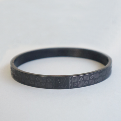 Classic Black Men’s Bracelet with Matt look