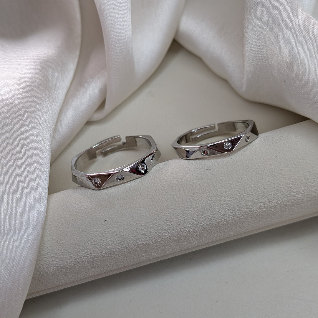 Modern Twisted Crystal Accents Couple Ring Set