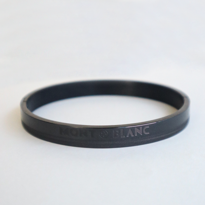 Black Men’s Bracelet with Modern Design