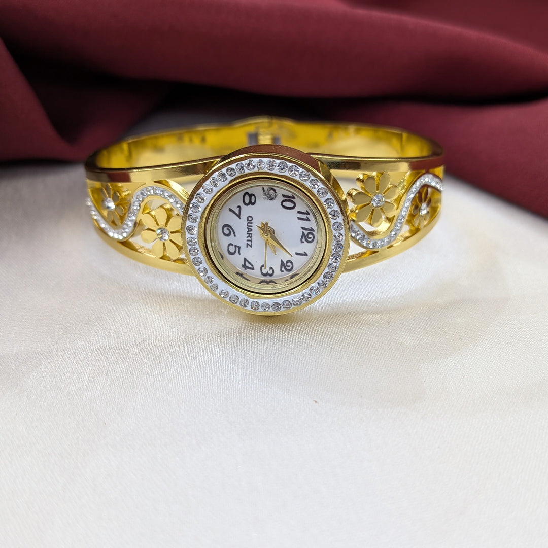 Classic Analog AD Studded Floral Band Bracelet Watch For Girls & Women