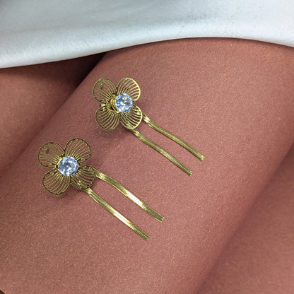 Gold Plated Four Leaf Floral Crystal pendant & Earring Set for Women