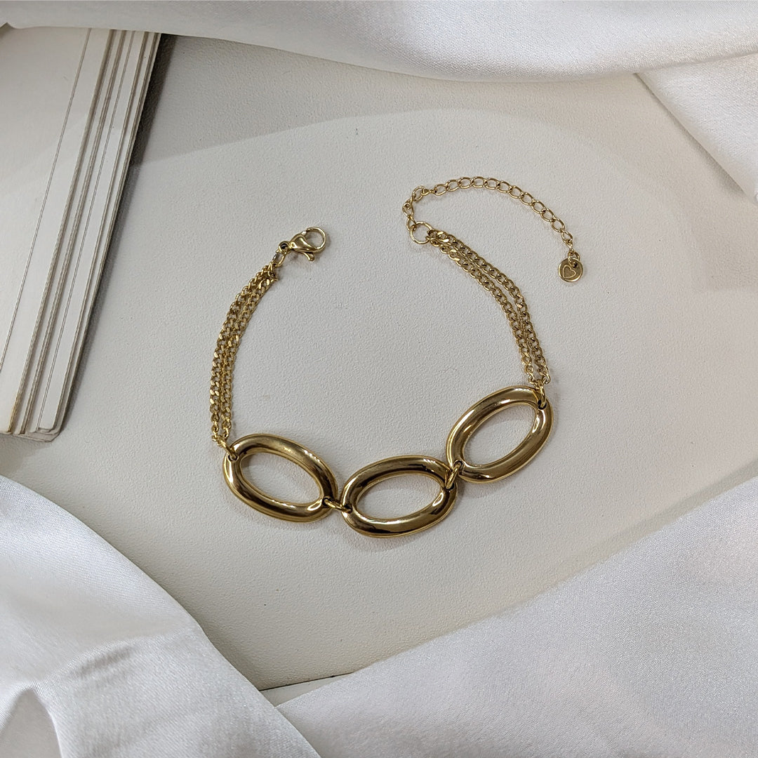Gold Finish Geometric Oval Link Bracelet For Girls & Women (Anti-Tarnish)
